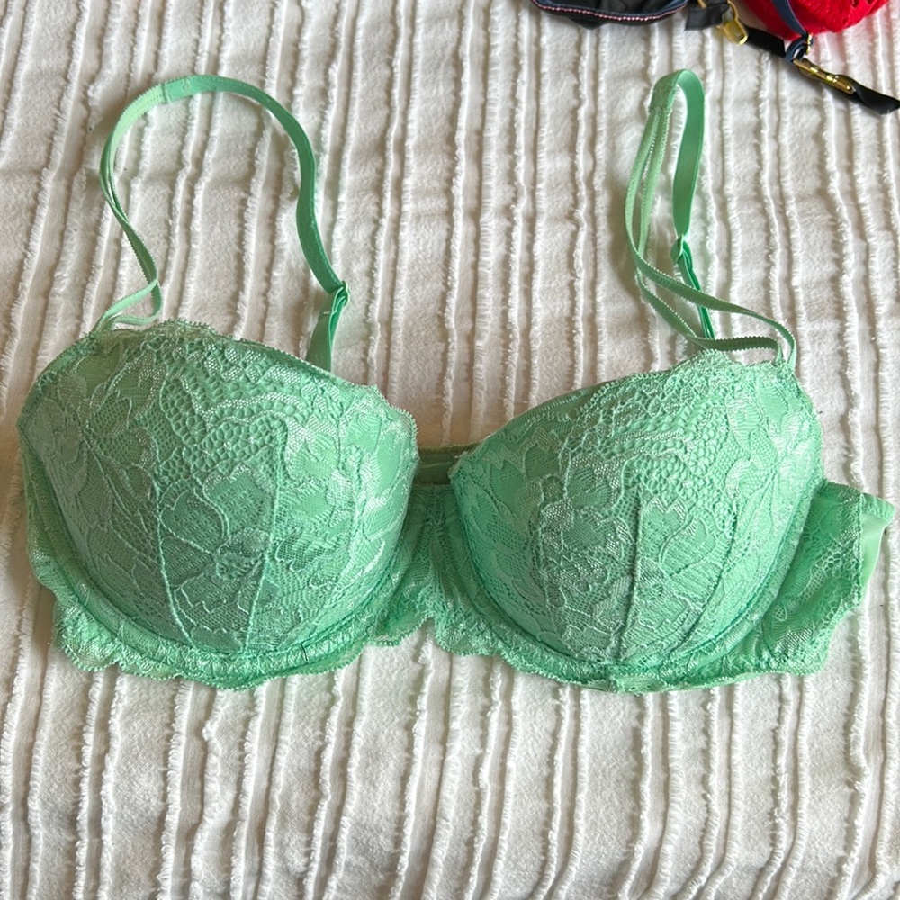 Pink Victoria’s Secret Bra